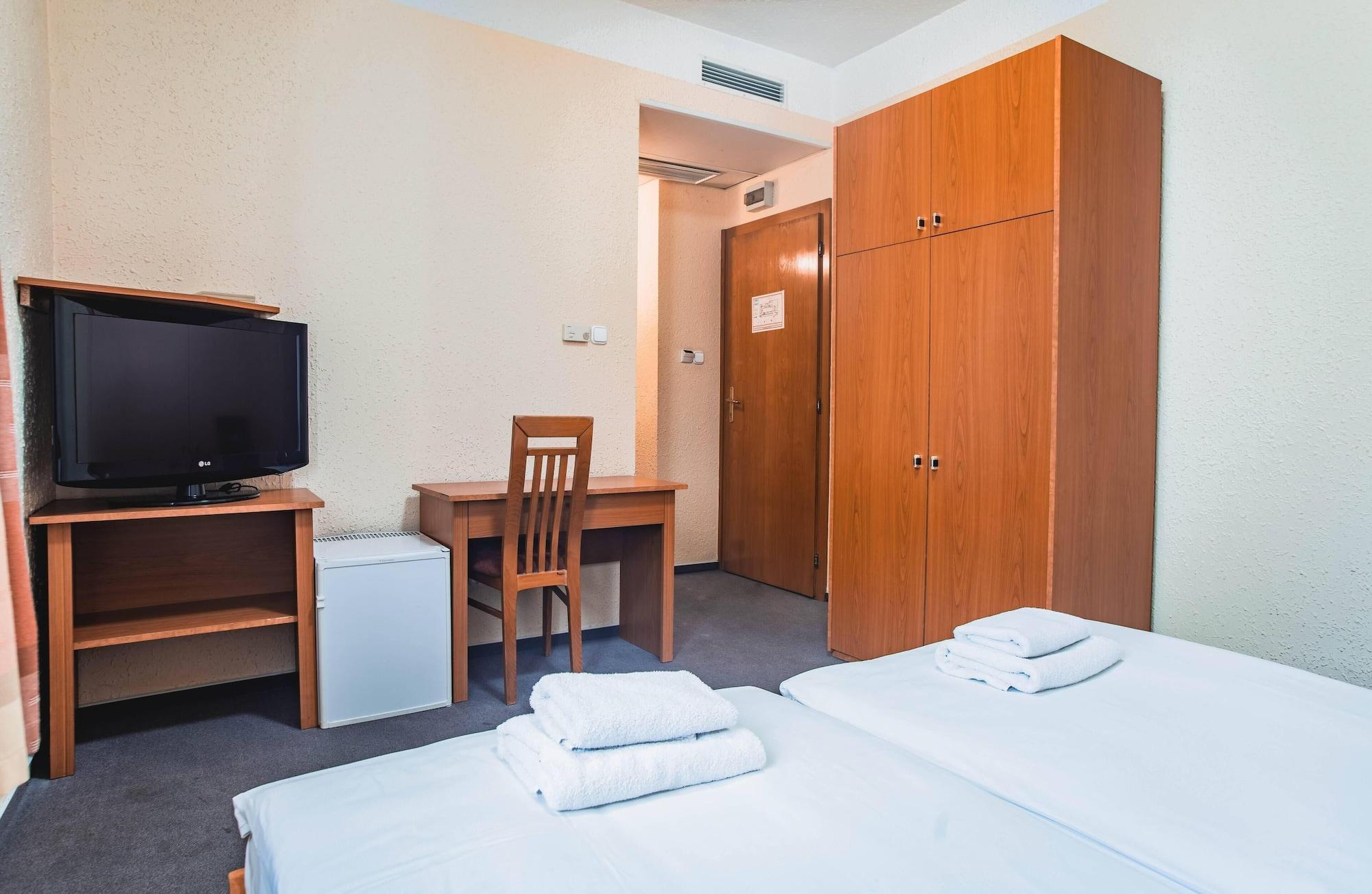 Homoky Hotels Bestline Hotel Budapest Ngoại thất bức ảnh