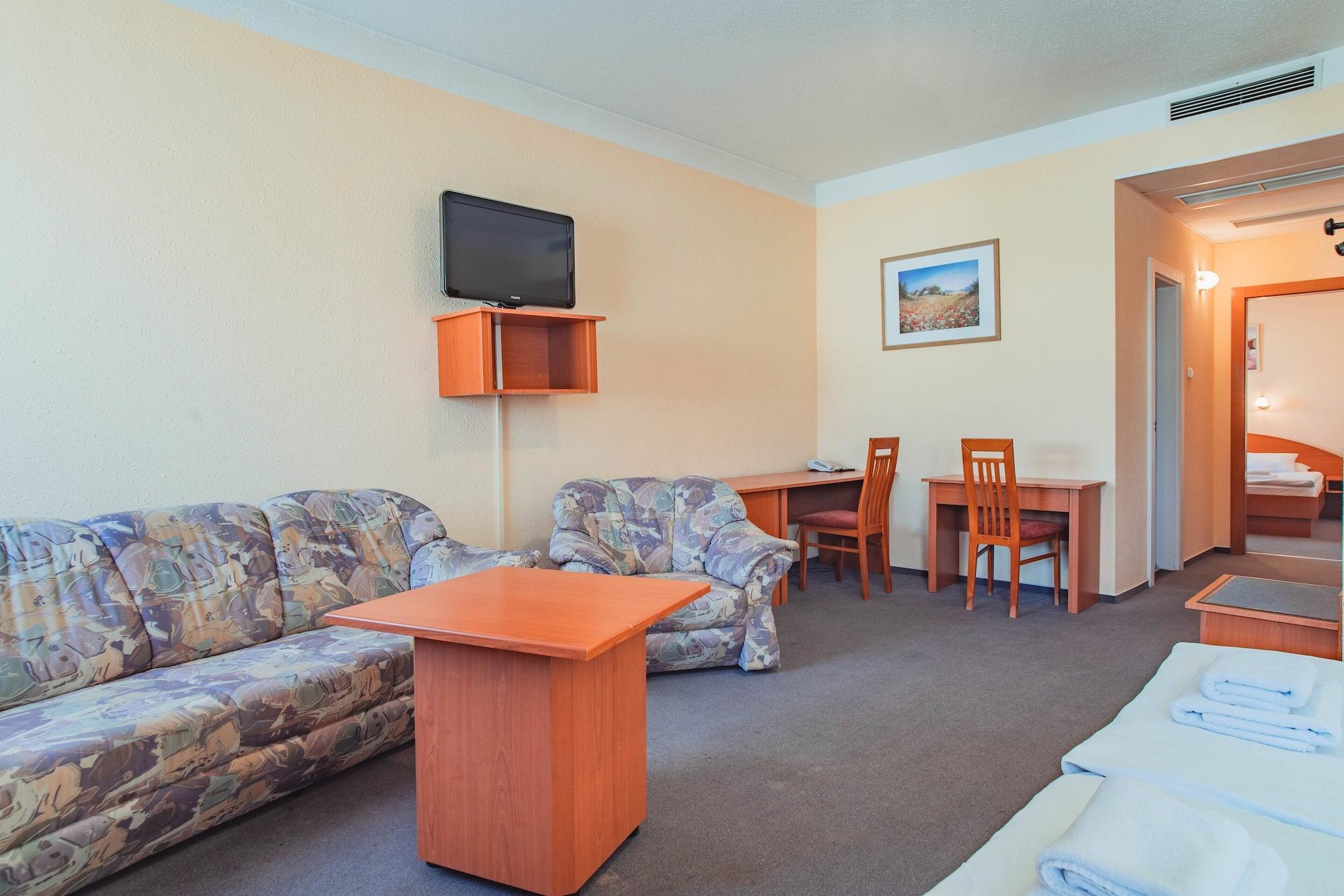 Homoky Hotels Bestline Hotel Budapest Ngoại thất bức ảnh